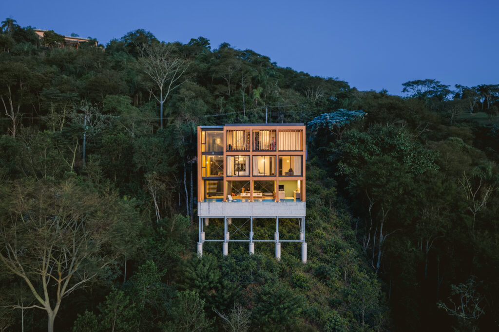 Rouxinol House,  Jacareí, São Paulo, Brazil